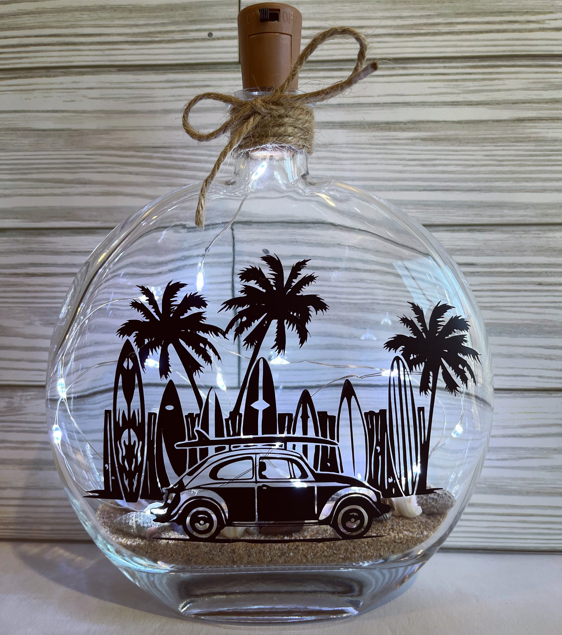 VW Beach Round Bottle with Lights