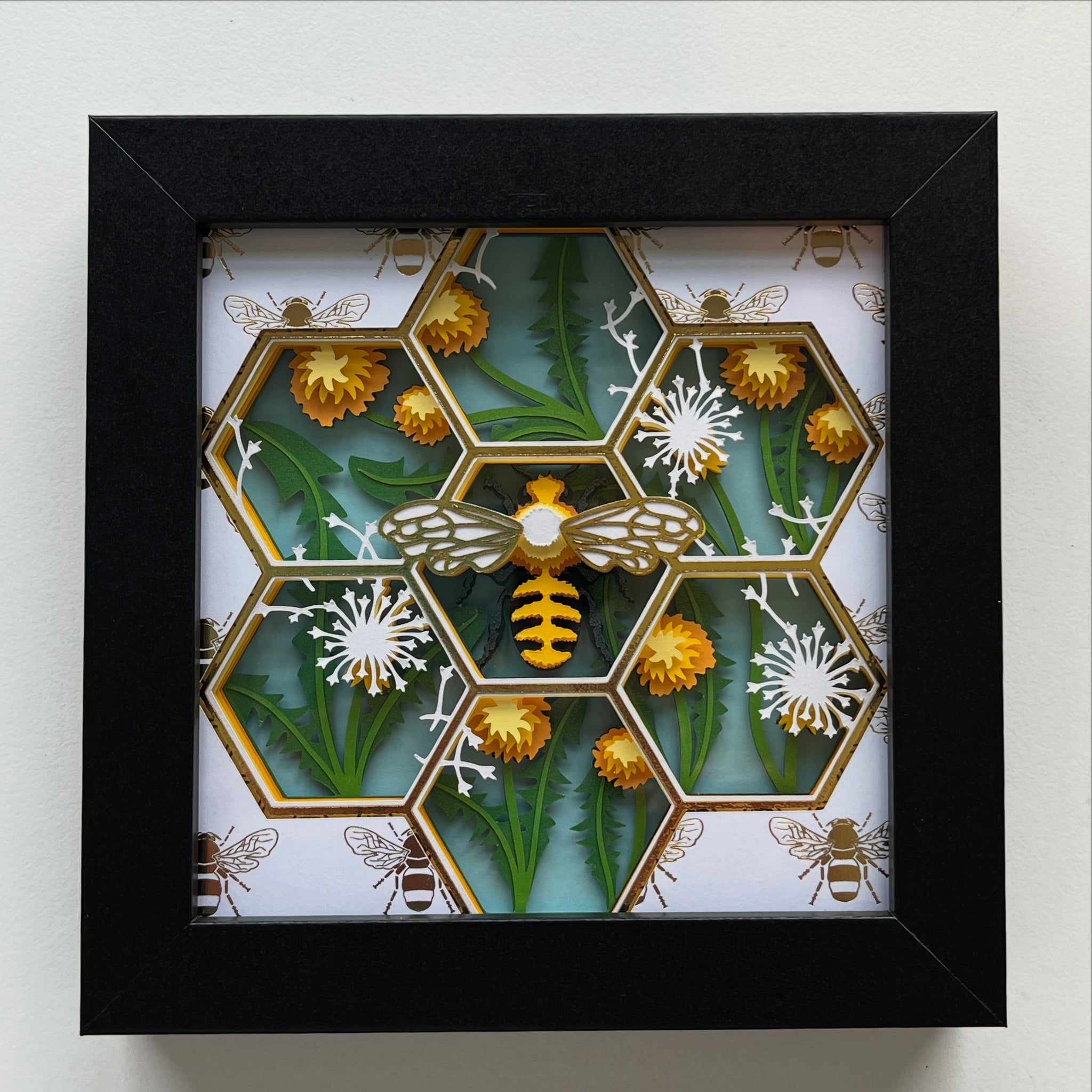 Mini Bee 3D Shadowbox