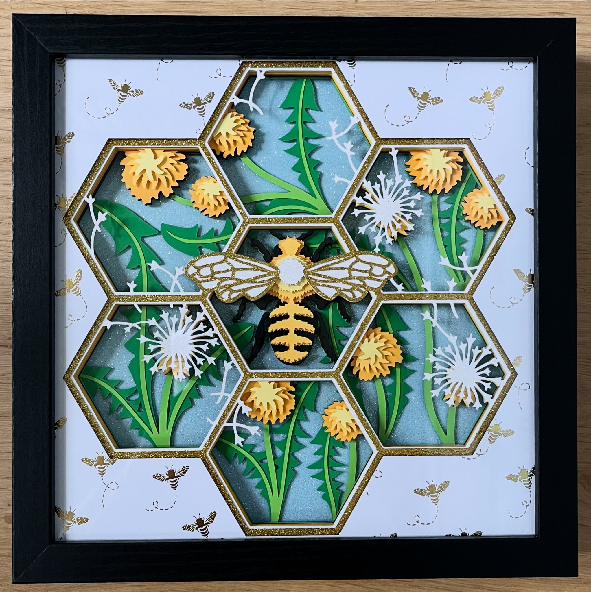 9x9 Bee 3D Shadowbox